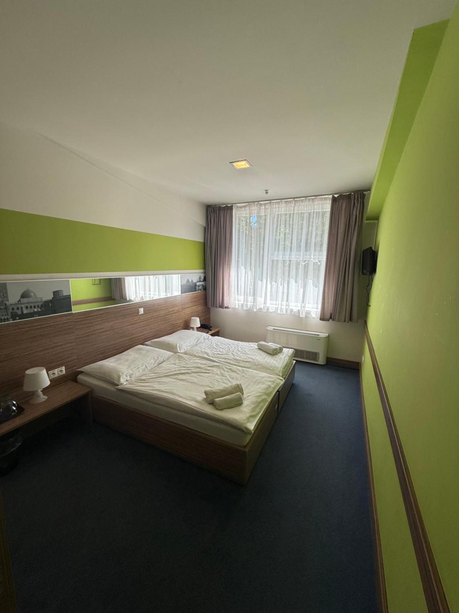 Hotelik Kosice Exterior photo
